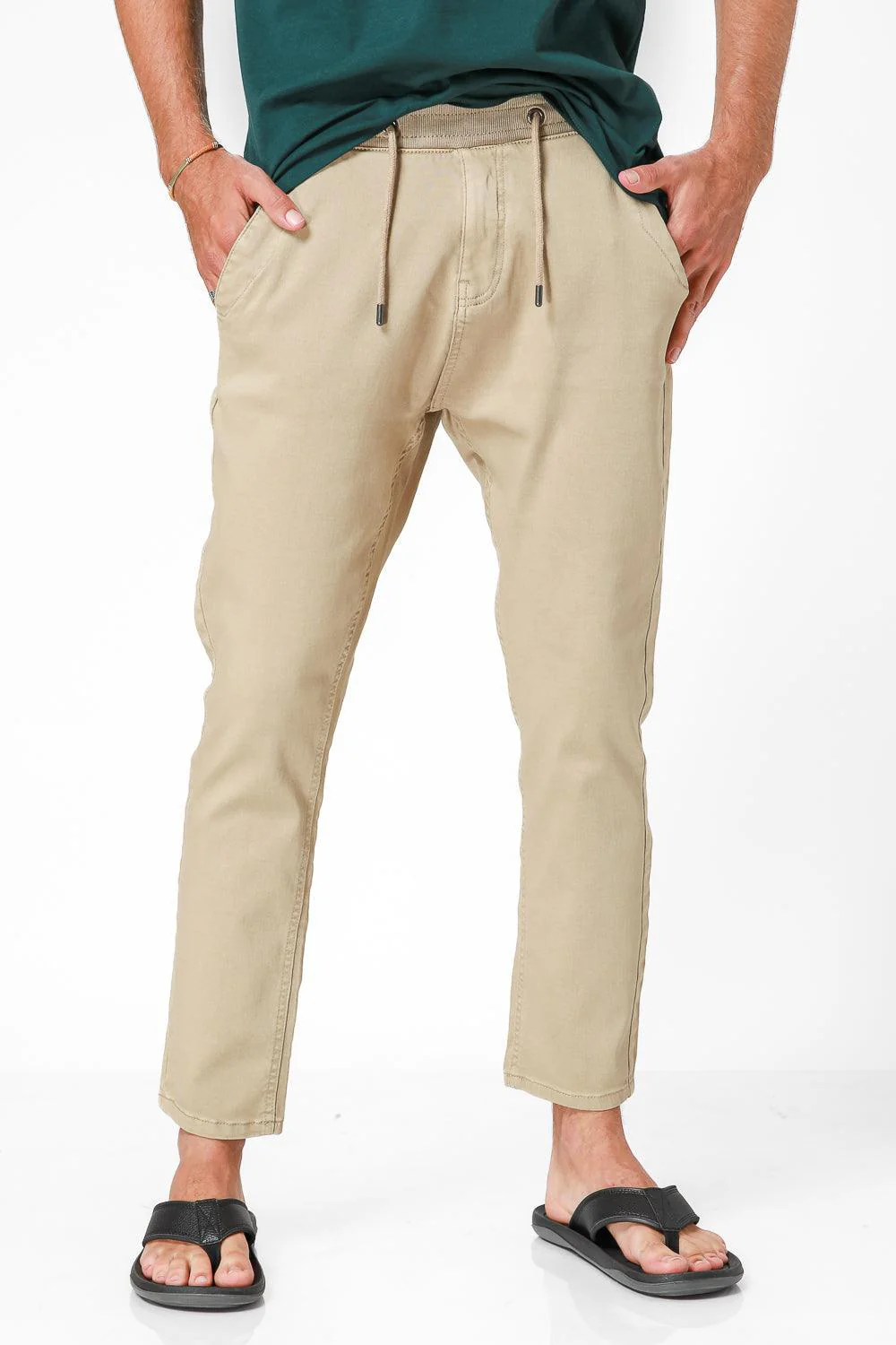 מכנסי JOGGER DRAW צבע בז'