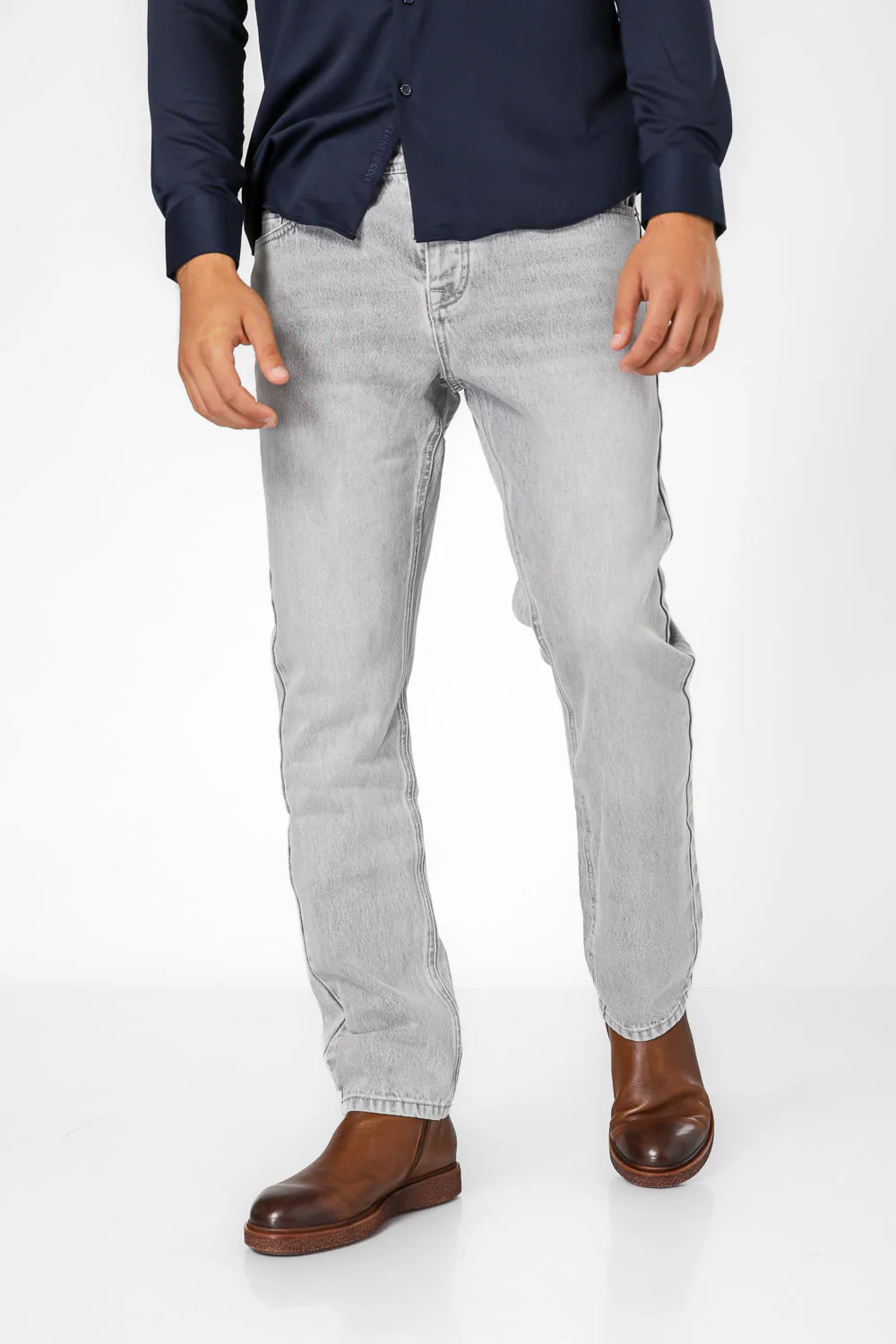 ג'ינס SLIM WASHED בצבע אפור בהיר - Image 5